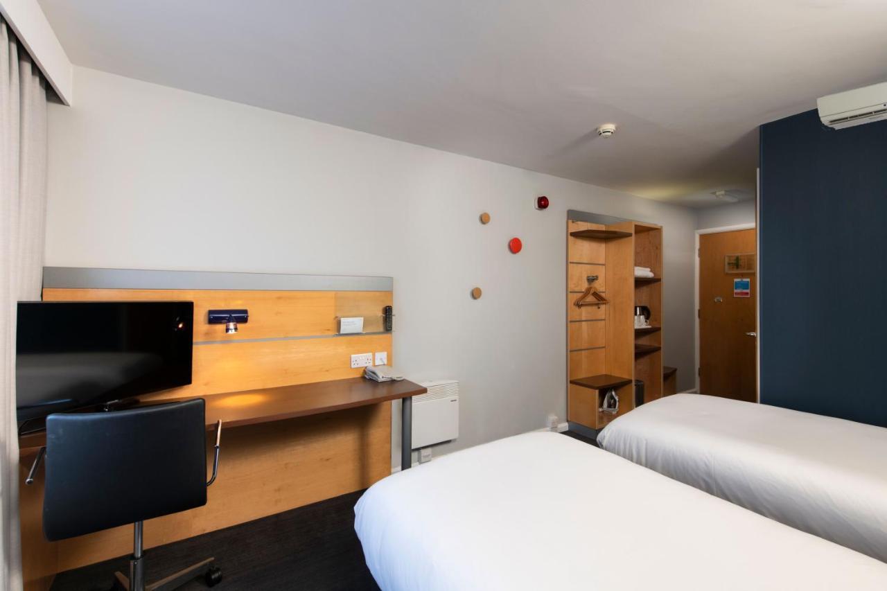 Holiday Inn Express Leeds City Centre By Ihg Eksteriør billede