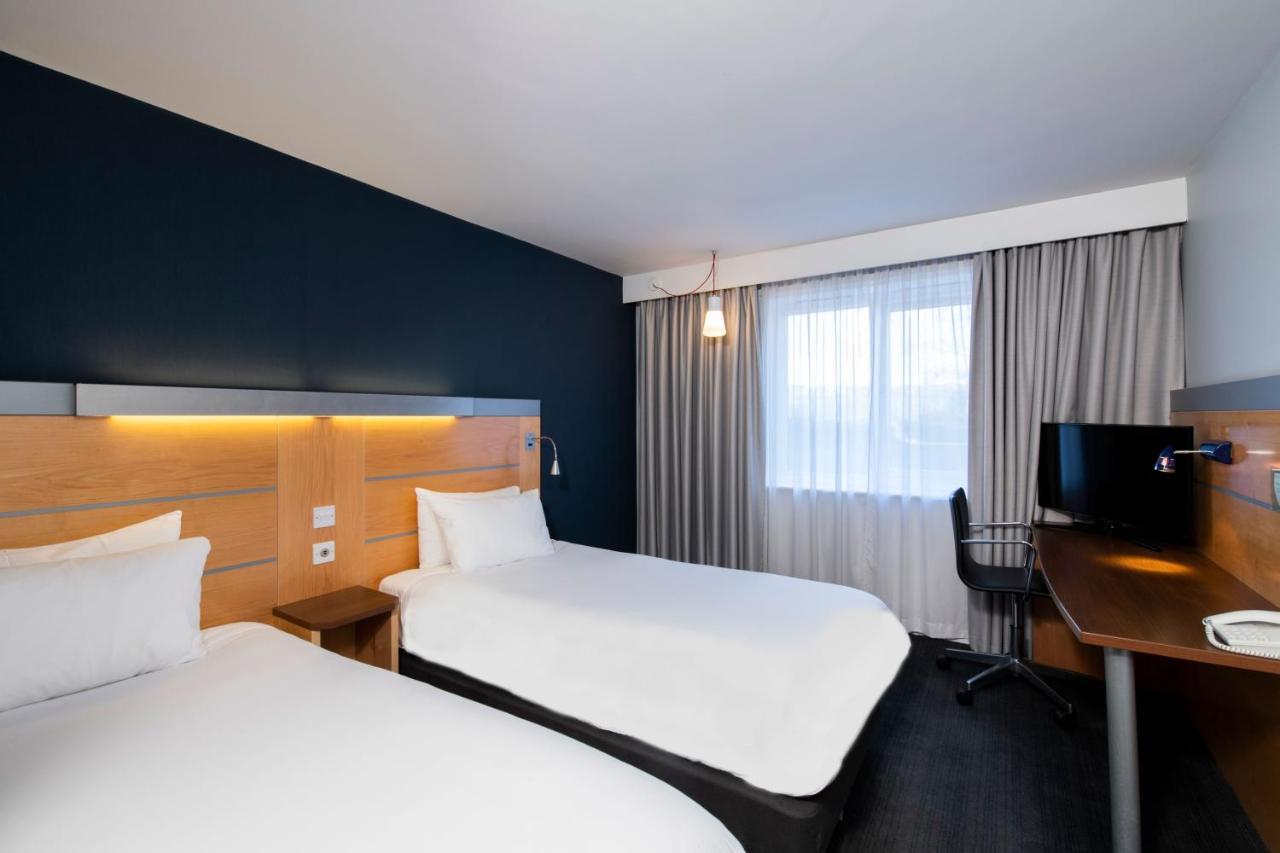 Holiday Inn Express Leeds City Centre By Ihg Eksteriør billede