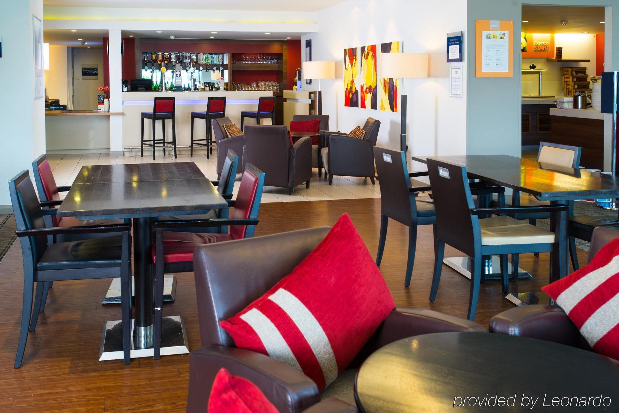 Holiday Inn Express Leeds City Centre By Ihg Eksteriør billede