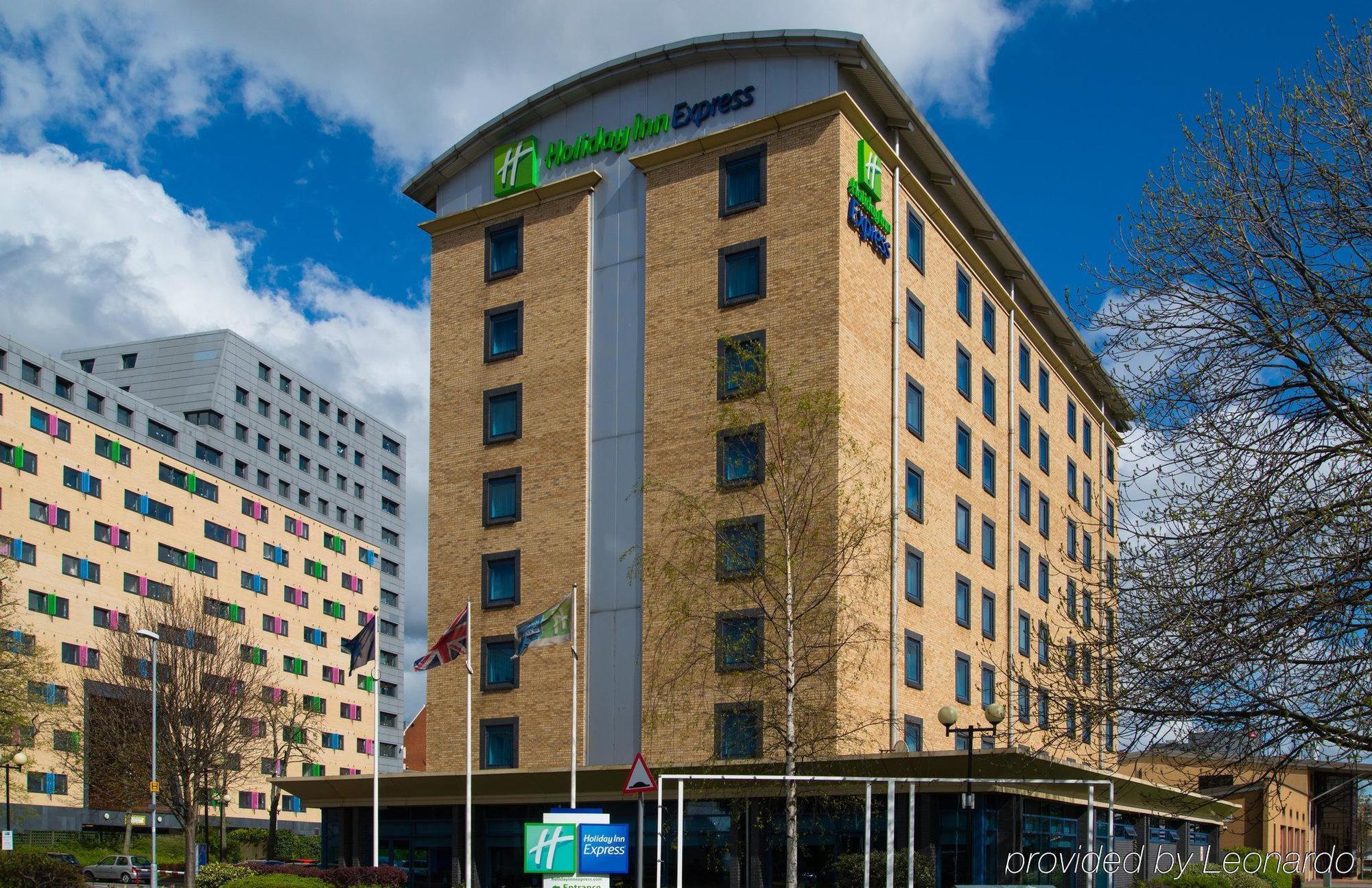 Holiday Inn Express Leeds City Centre By Ihg Eksteriør billede