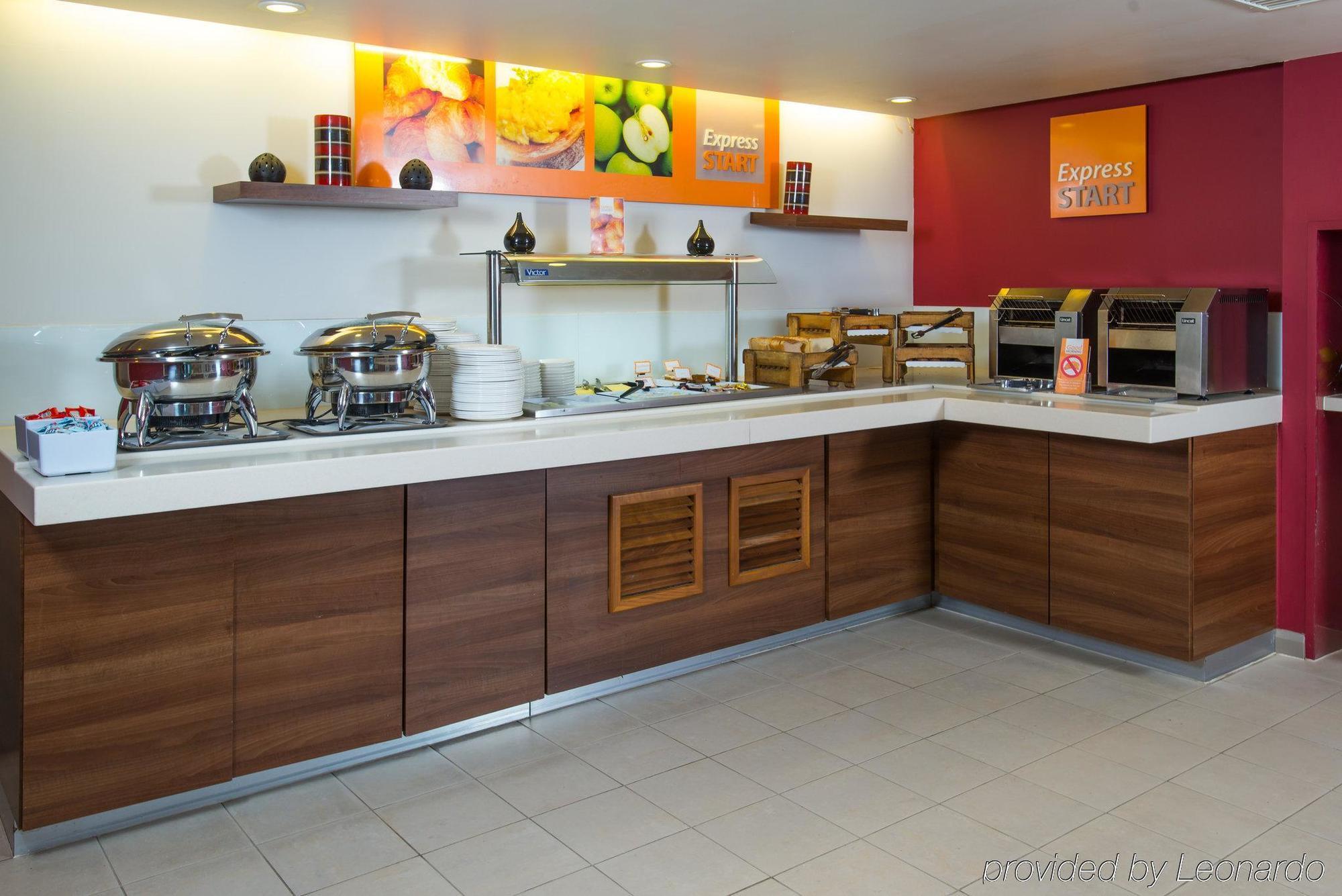 Holiday Inn Express Leeds City Centre By Ihg Eksteriør billede