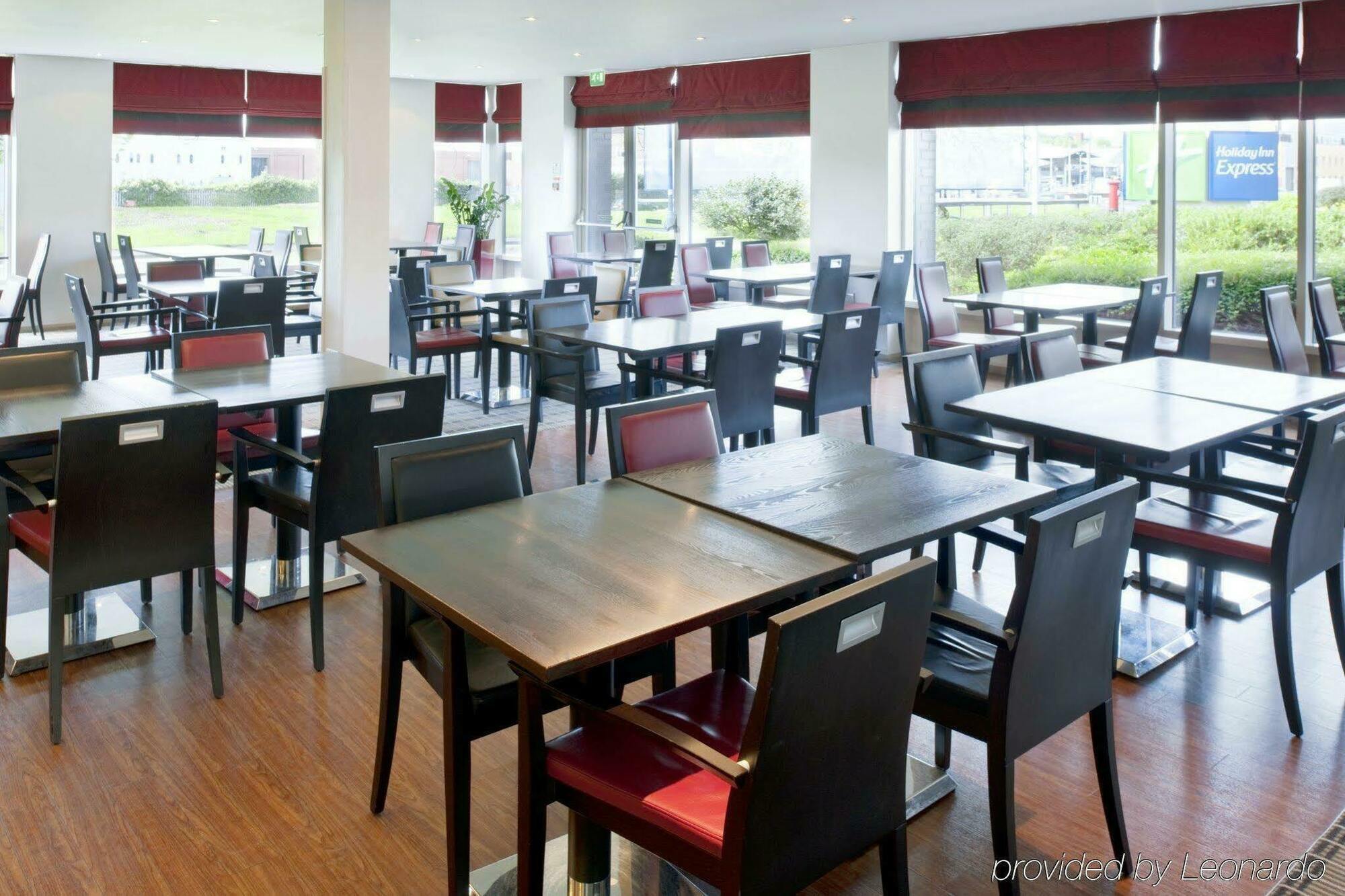 Holiday Inn Express Leeds City Centre By Ihg Eksteriør billede
